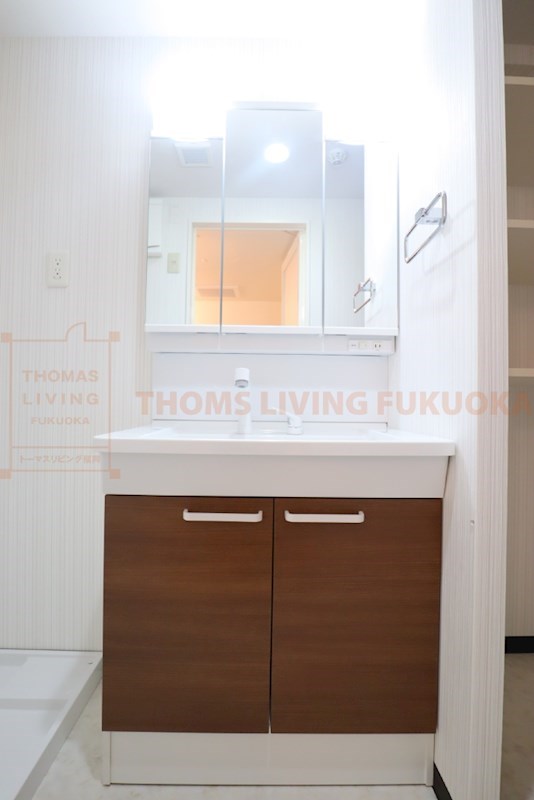 洗面設備　※同型物件参考写真