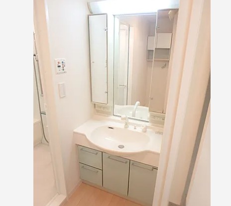 洗面設備　忙しい朝には欠かせない洗面所です