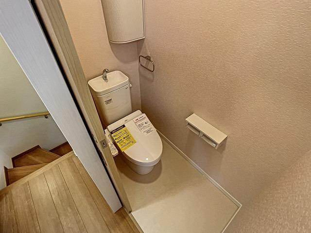 トイレ　トイレ