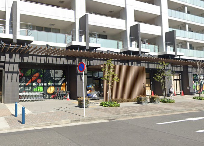 スーパー　プラザ栄光（スーパー）まで787m