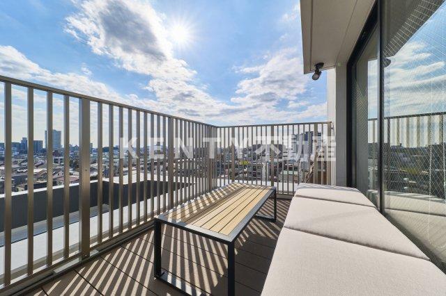 バルコニー　落ち着いた時間を過ごせるバルコニーです