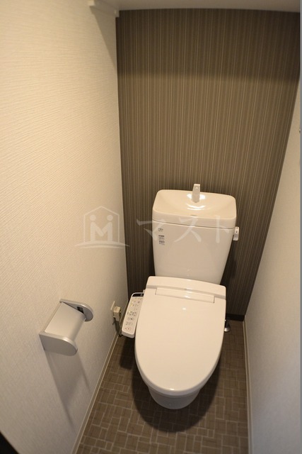 トイレ　カラーパターンはお部屋により異なります