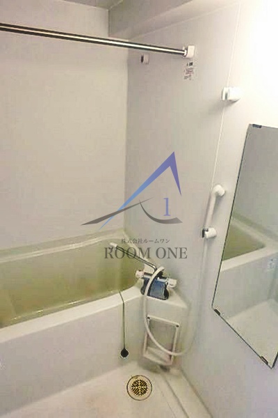 バス・シャワールーム　お風呂です。