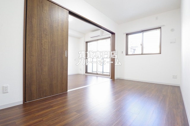 その他部屋・スペース　6.86帖のゆったりとした洋室！