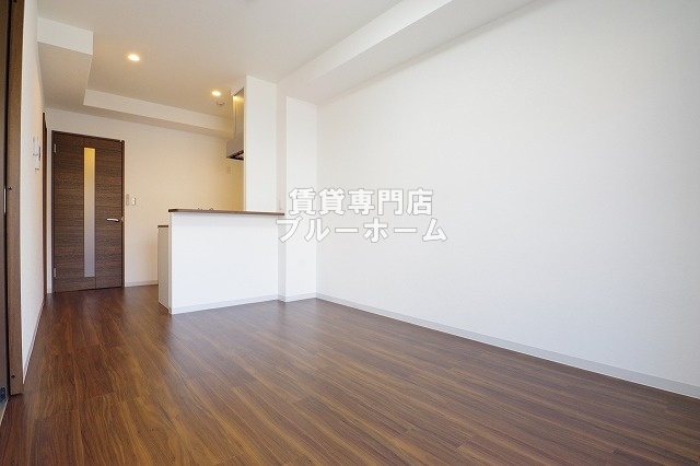 その他　リビングの別アングルです！