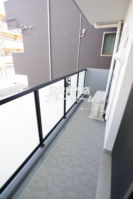 バルコニー　風通しの良いバルコニー！