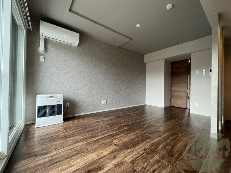 居室・リビング　広くてキレイなお部屋が広がっていて、充実した生活が送れそう。