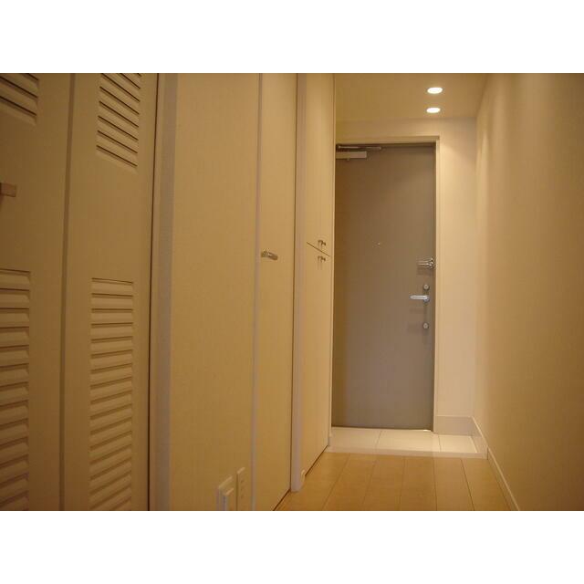 玄関　※同仕様写真含む