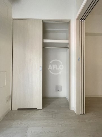 収納　ソルテラス難波NEO　クローゼット