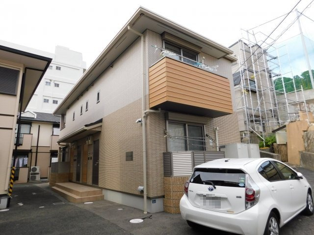 建物外観　落ち着いた雰囲気の外観です