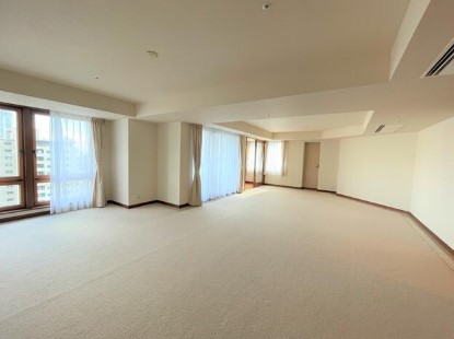 居室・リビング　内観1※別部屋参考写真