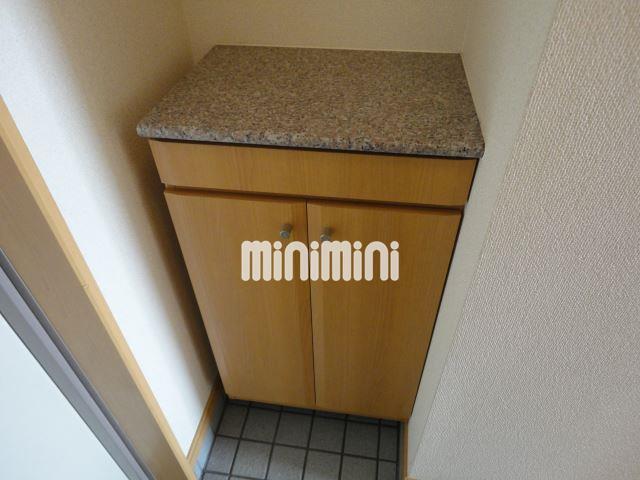 玄関　玄関収納です！