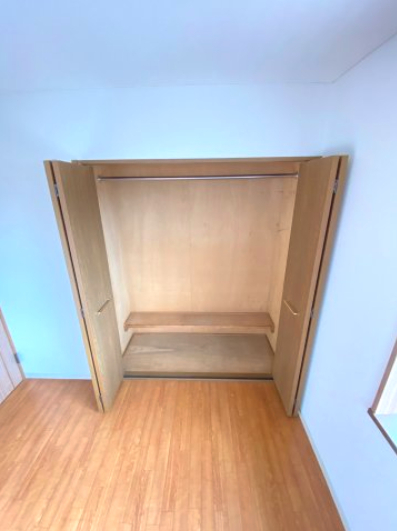 収納　洋室(2)☆