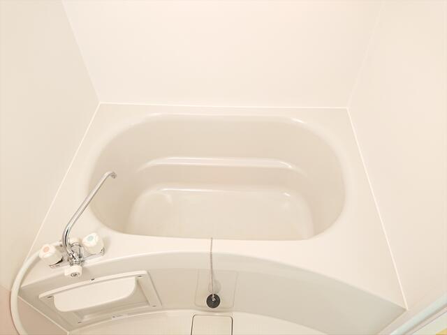 バス・シャワールーム　追い焚きではないです。