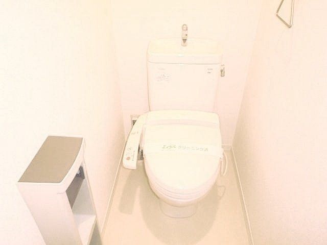 トイレ　お部屋探しは株式会社　タウンハウジング　までお気軽にお問合…