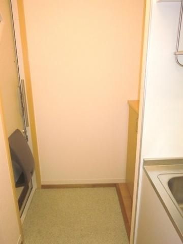 玄関　お部屋探しは株式会社　タウンハウジング　までお気軽にお問合…