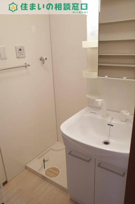 洗面設備　同型