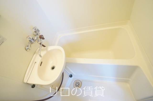 洗面設備　同型イメージ