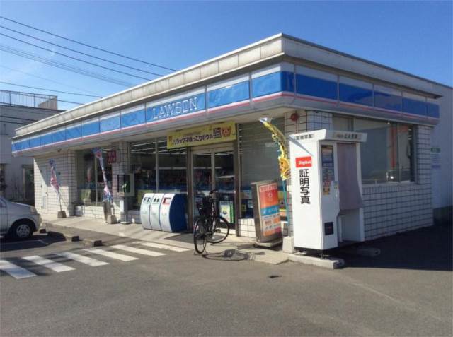 コンビニ　ローソン 福岡次郎丸二丁目店（コンビニ）まで496m
