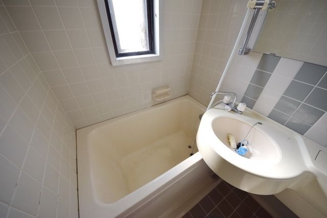 バス・シャワールーム　★お問い合わせはタウンハウジングまで★