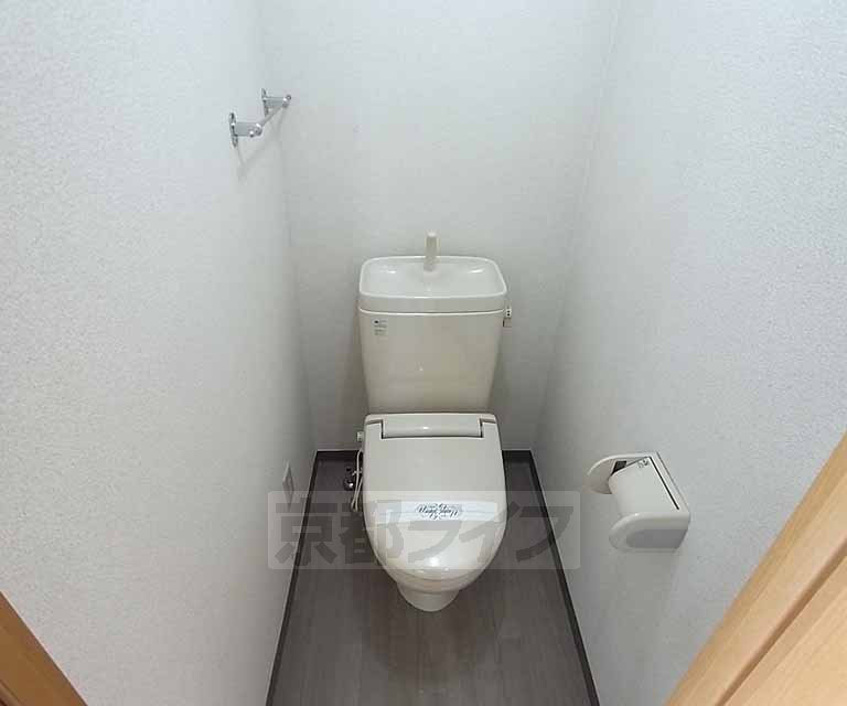 トイレ　清潔感のあるトイレです。