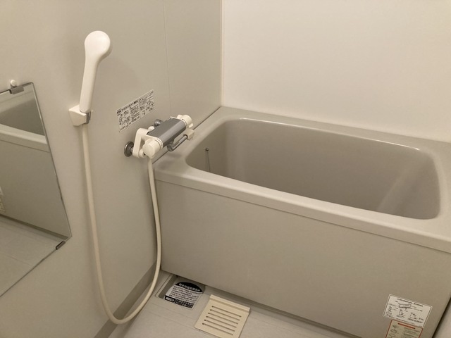 バス・シャワールーム　お風呂です