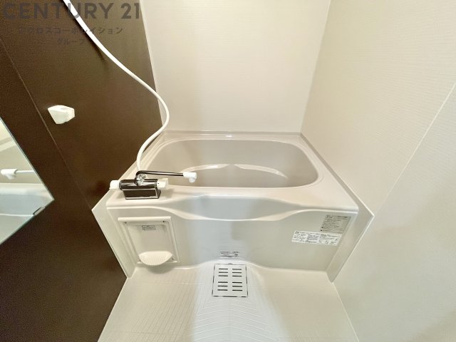 バス・シャワールーム　浴室乾燥機付きで便利！