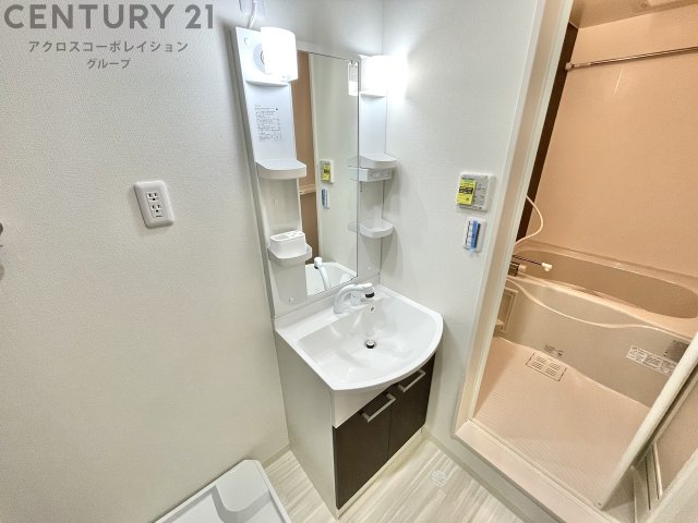 洗面設備　洗髪洗面化粧台付き♪