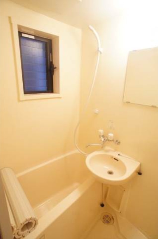 バス・シャワールーム　別号室