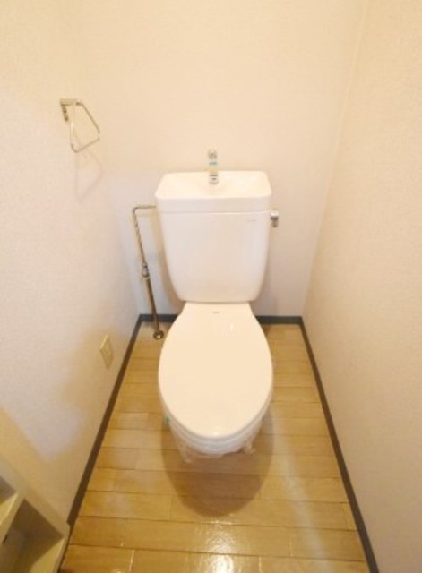 トイレ　他部屋参考。