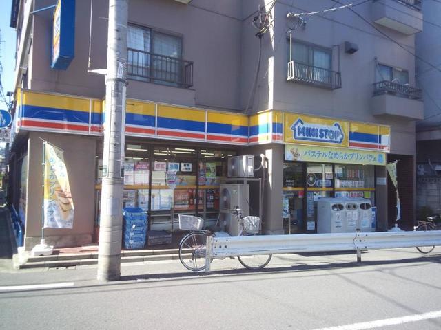 コンビニ　ミニストップ赤羽南店（コンビニ）まで731m
