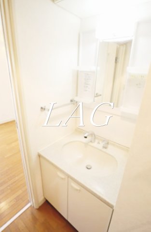 洗面設備　洗面台です。