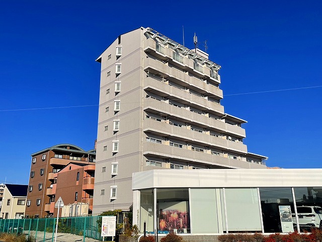 建物外観　キレイな外観です。