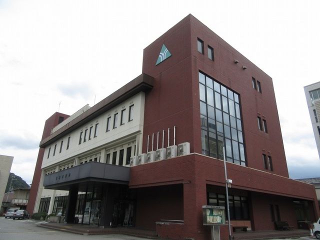 役所　養父市役所（役所）まで3400m