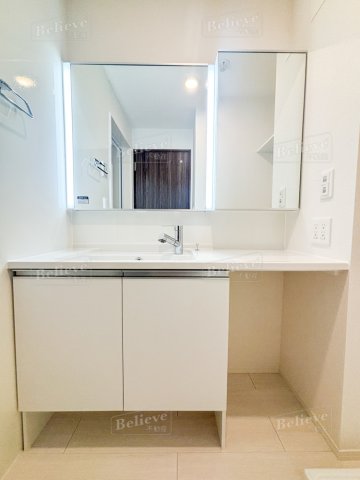 洗面設備　広い洗面スペースです★