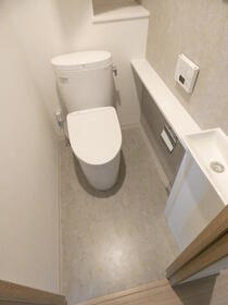 トイレ　トイレ