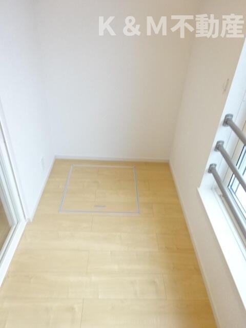 その他部屋・スペース　広くて明るい寝室