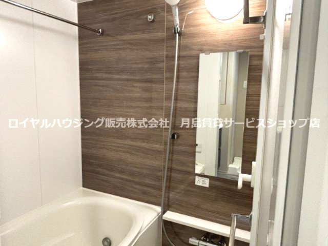 バス・シャワールーム