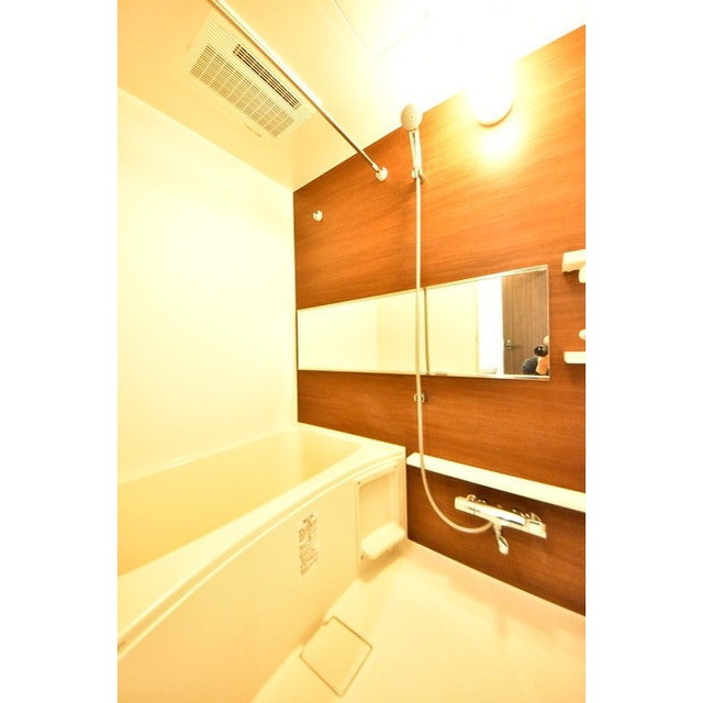 バス・シャワールーム　風呂