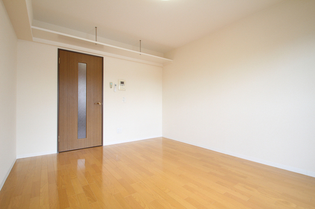 居室・リビング　※別室の参考写真の為、現況優先です。