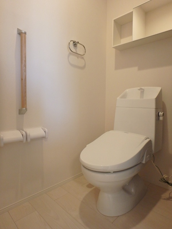 トイレ　図面と現状に相違がある場合には現状を優先