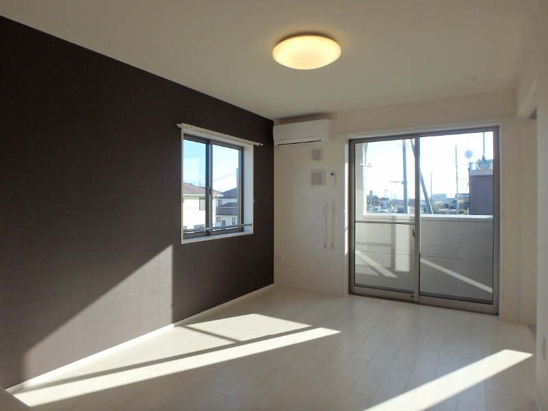 居室・リビング　図面と現状に相違がある場合には現状を優先