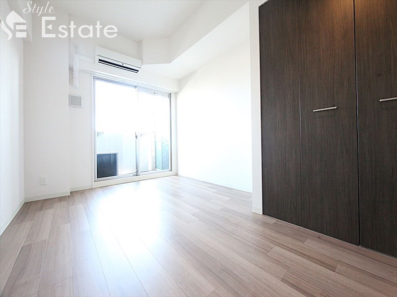 居室・リビング　内装