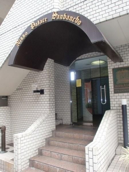 エントランス　毎日通るエントランス♪