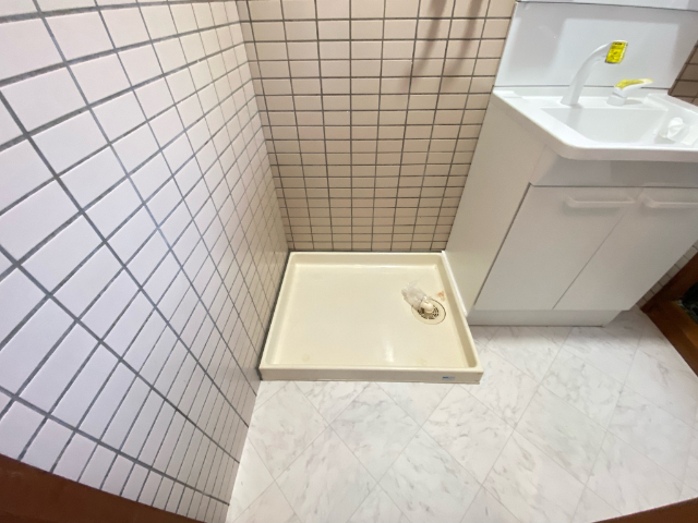 その他　室内洗濯機置き場です