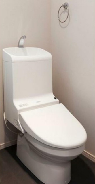 トイレ　シンプルなトイレ！