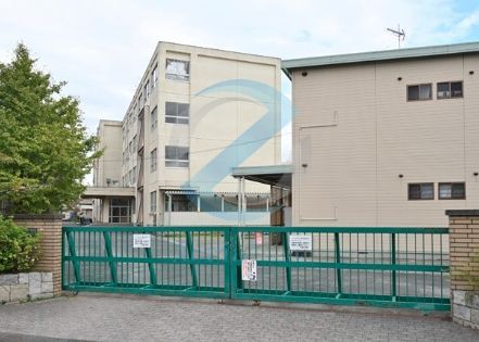 小学校　市川市立行徳小学校（小学校）まで500m