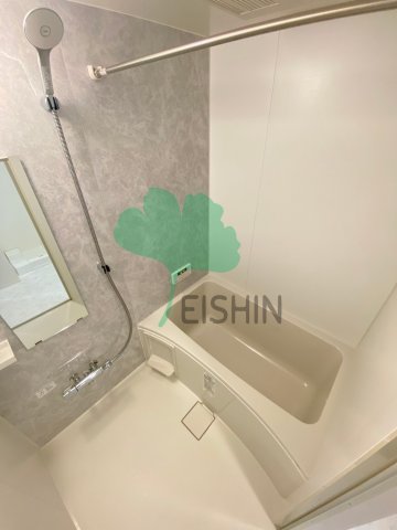 バス・シャワールーム　清潔感のある浴室です！