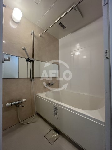 バス・シャワールーム　プロスパー江坂479　浴室