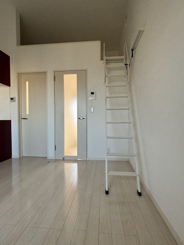 その他　ロフト付き物件